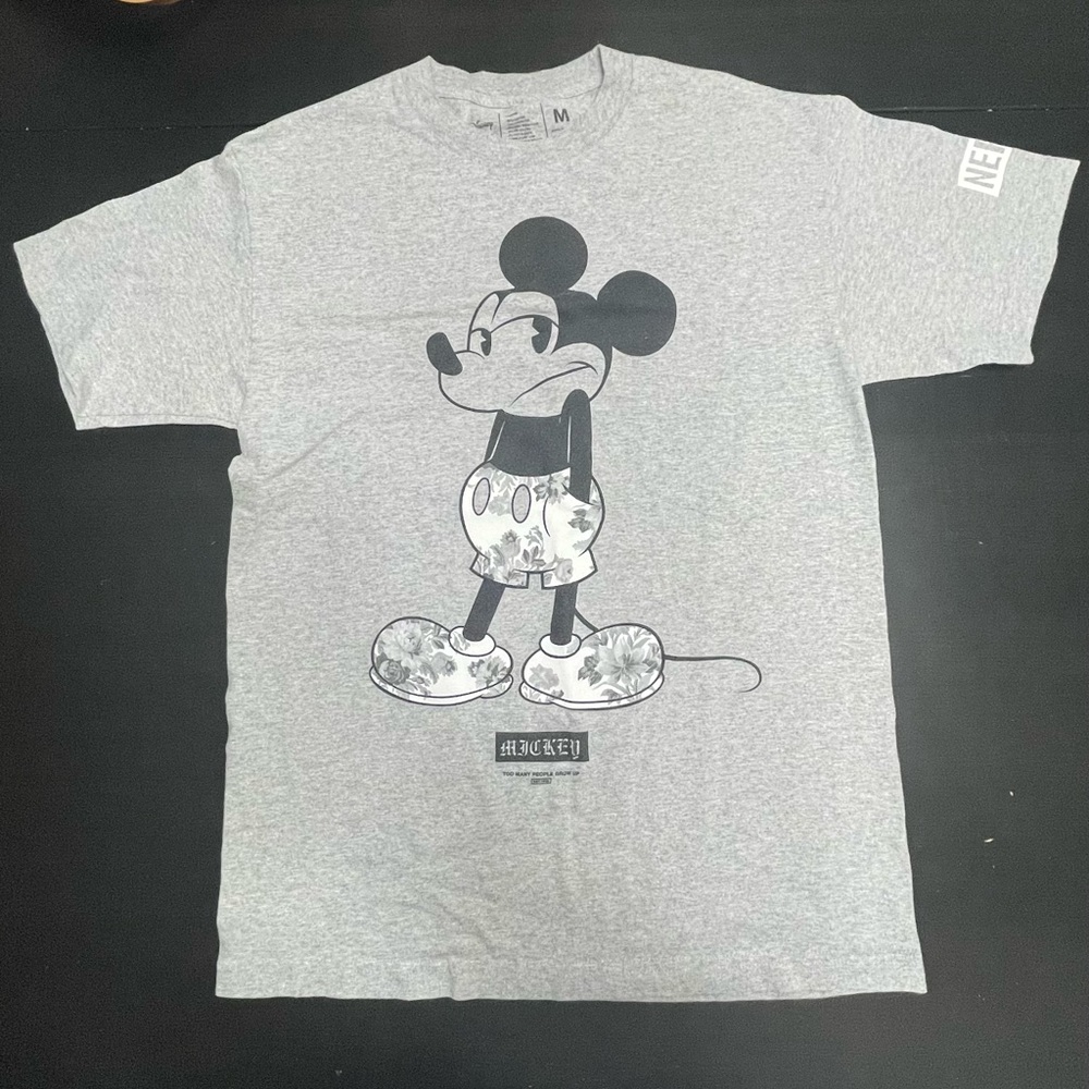 Neff Disney Mickey Mouse floral black and white